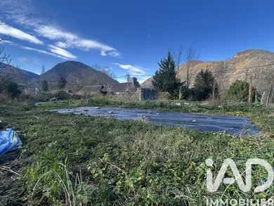 Building plot in Lurbe-Saint-Christau (64660)