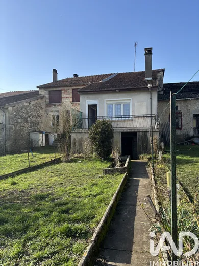 Maison de village à Noncourt-sur-le-Rongeant (52230)