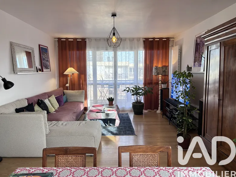 Appartement 4 pièces 84 m² · à Carpiquet · 84 m² · 379 000 €