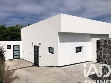 Maison d'architecte à Saint-Pierre (97410)