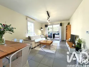 Apartment in Chasselay (69380)