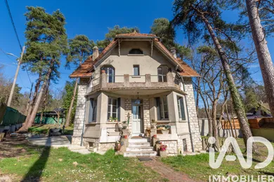 Maison à Montigny-sur-Loing (77690)