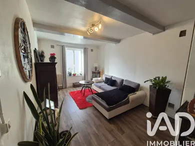 Maison de village à Montreuil-aux-Lions (02310)