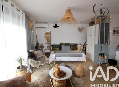 Studio à Six-Fours-les-Plages (83140)