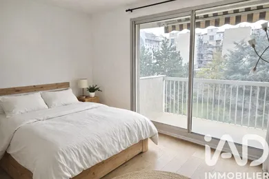 Apartment in Clichy (92110)