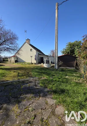 Maison à Le Donjon (03130)