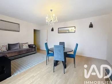 Appartement à Évry (91000)