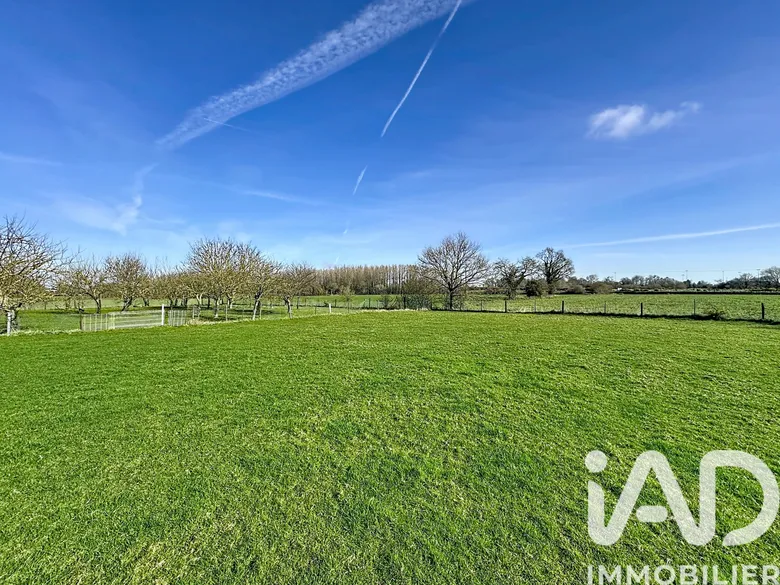 Terrain agricole à Ploufragan (22440) · 87 500 €