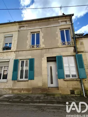 Village house in Ancy-le-Franc (89160)