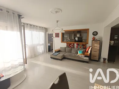 Appartement à Saint-Étienne (42100)
