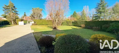 Traditional house in Chevillon-sur-Huillard (45700)