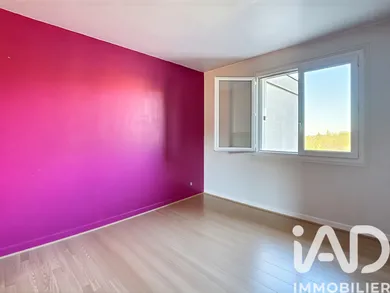 Apartment in Bry-sur-Marne (94360)