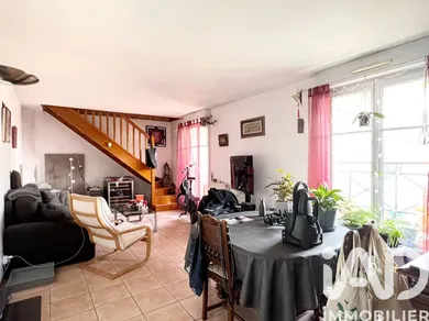 Duplex à Bussy-Saint-Georges (77600)