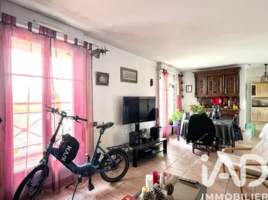 Duplex in Bussy-Saint-Georges (77600)