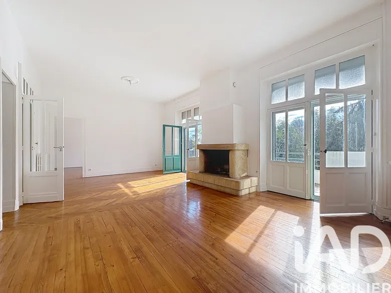 Maison 7 pièces 179 m² · à Pau · 179,3 m² · 420 000 €