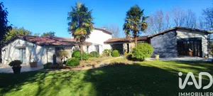 Traditional house in Augé (79400)