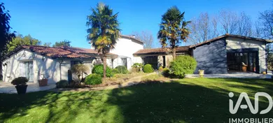 Traditional house in Augé (79400)
