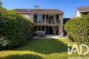 House in Saint-Germain-en-Laye (78100)