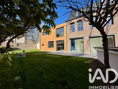 Townhouse in Arras (62000)