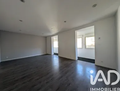 Apartment in Oyonnax (01100)