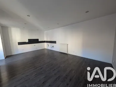 Apartment in Oyonnax (01100)