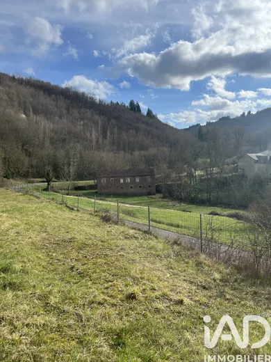 Park home in Laval-Roquecezière (12380)