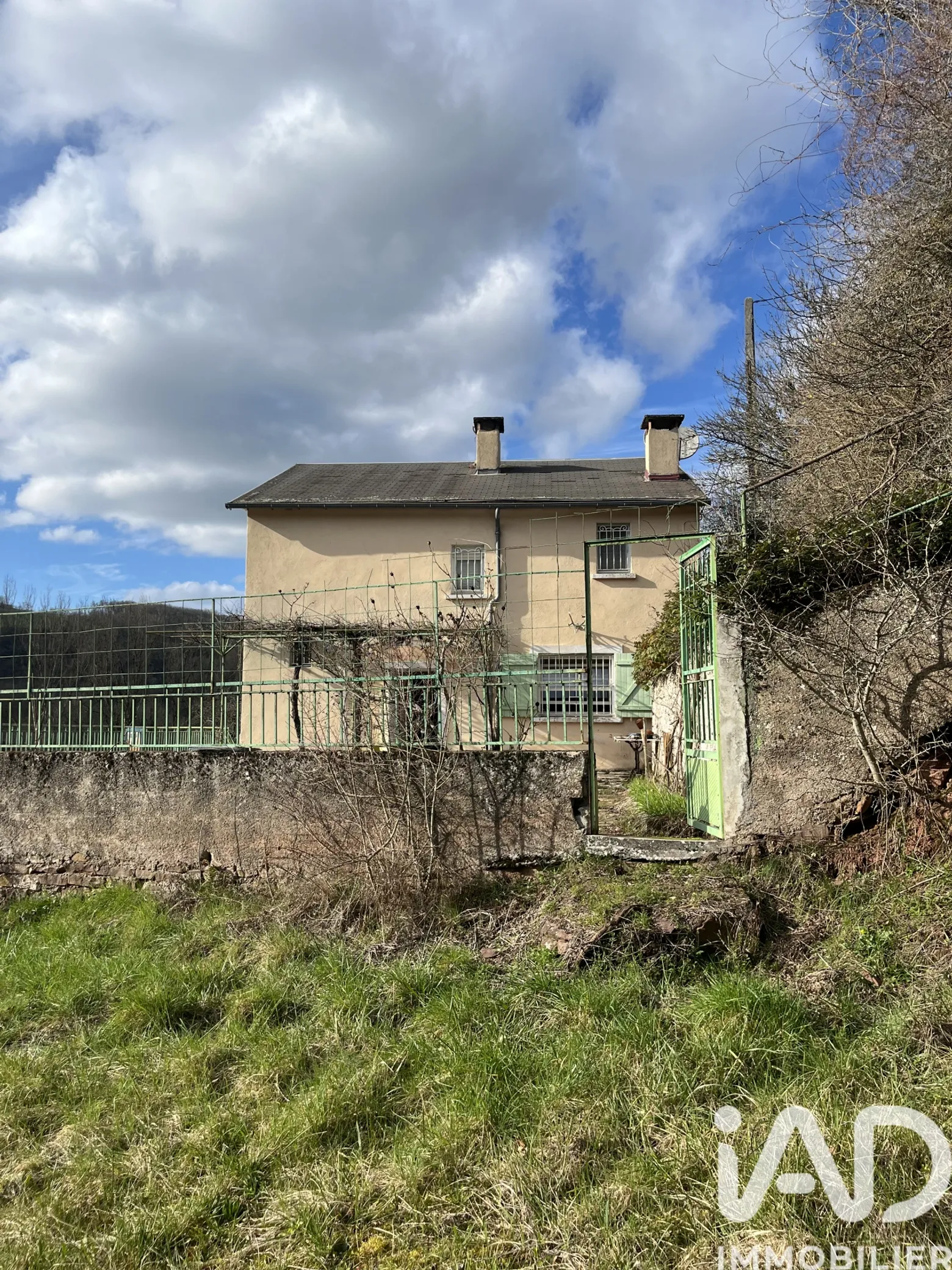 Vente maison à Laval — 2