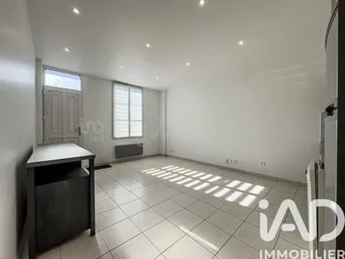 Apartment in Le Pecq (78230)