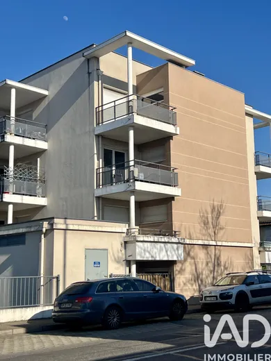 Appartement à saint priest (69800)