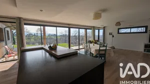 House in Aubertin (64290)