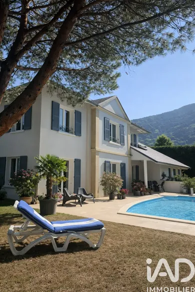 Maison à Challes-les-Eaux (73190)