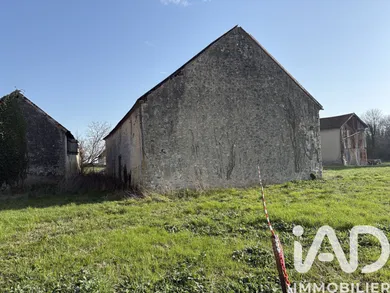 Ferme à Val-des-Marais (51130)