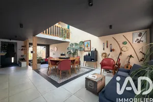 Maison traditionnelle à Fontenay-sous-Bois (94120)