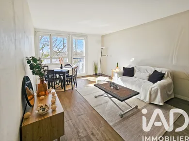 Appartement à Crosne (91560)