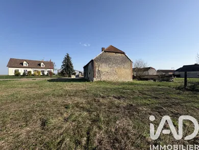 Maison de campagne à Val-des-Marais (51130)