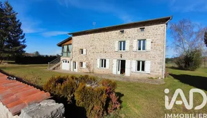 Maison de campagne à Saint-Julien-d'Ance (43500)