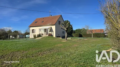 Pavillon à Orval (18200)