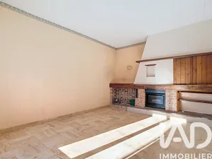 Maison à Les Clayes-sous-Bois (78340)