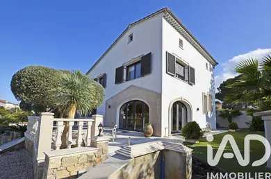 Maison d'architecte à Mandelieu-la-Napoule (06210)