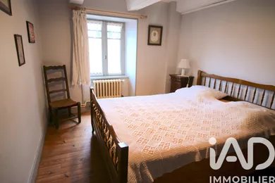 Maison à Saint bonnet le bourg (63630)