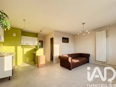 Apartment in La Rochelle (17000)