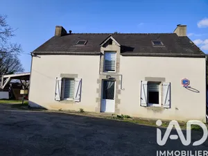 Traditional house in Saint-Jacut-les-Pins (56220)