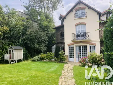 Maison à Garches (92380)