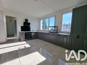 Appartement à Saint-Quentin (02100)