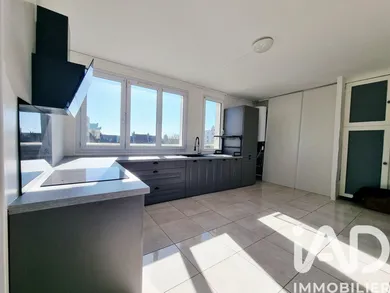Apartment in Saint-Quentin (02100)