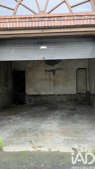 Garage à Bogny-sur-Meuse (08120)