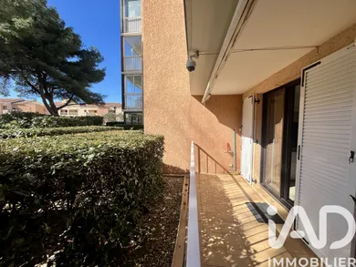 Apartment in Six-Fours-les-Plages (83140)