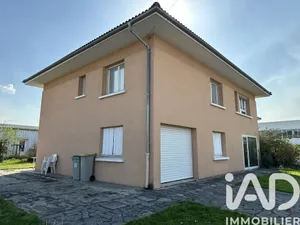 Maison à Oloron-Sainte-Marie (64400)