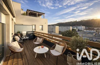 Apartment in Bourgoin-Jallieu (38300)