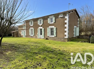 Maison à Germond-Rouvre (79220)